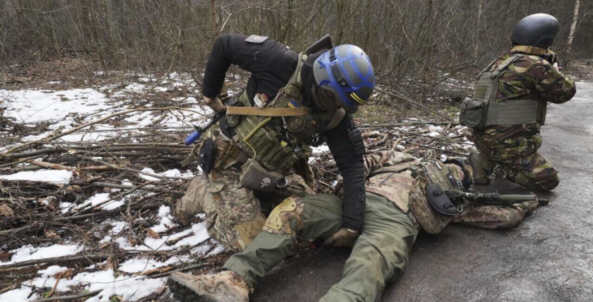 100 тыс. военных ВСУ самовольно оставили свои воинские части - Минобороны РФ